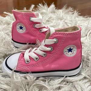 Converse high top pink toddler girls size 4 shoes, never worn